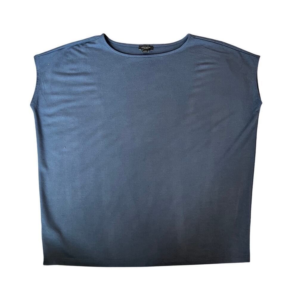 Ann Taylor Sleeveless Knit Tee, XS, Navy, Shell, Soft, Extended Shoulder